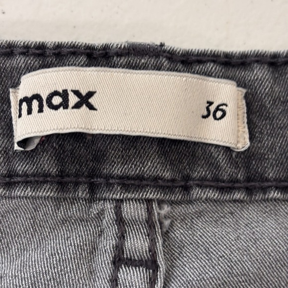 Max Womens Size 36 Stretch Skinny Dark Wash Denim Blue Jeans Actual 34x27 - Picture 8 of 11